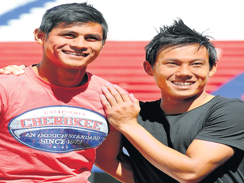 new faces: Eugeneson Lyngdoh (left) and Udanta Singh have impressed Bengaluru Football Club coach Ashley Westwood. DH PHOTO