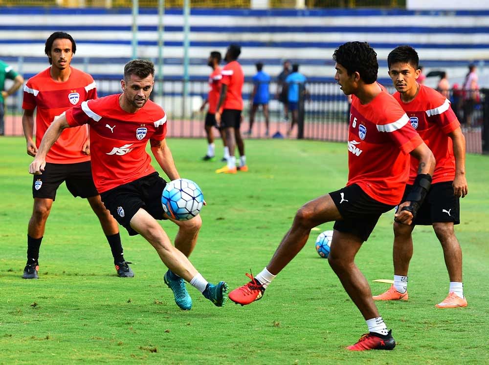 Side in transition: Bengaluru FC faltered in their title defence as they struggled to adapt to coach Albert Roca's pass and move strategy. DH PHOTO/ KRISHNAKUMAR PS