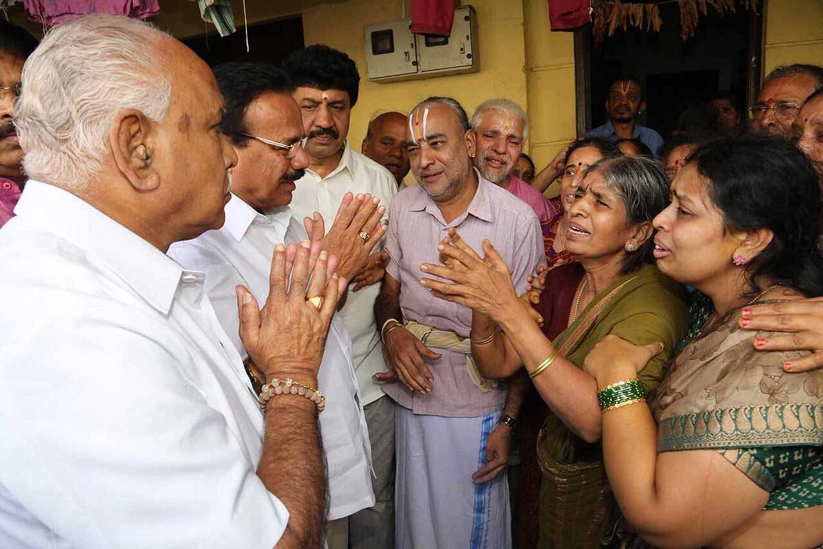 On Saturday morning, BJP leaders including Yeddyurappa, former deputy chief minister R Ashoka and others visited rain-hit areas and distributed Rs 1 lakh to the families of the deceased and Rs 50,000 to the injured. As many as 14 people have died so far this monsoon. Picture courtesy Twitter @BSYBJP