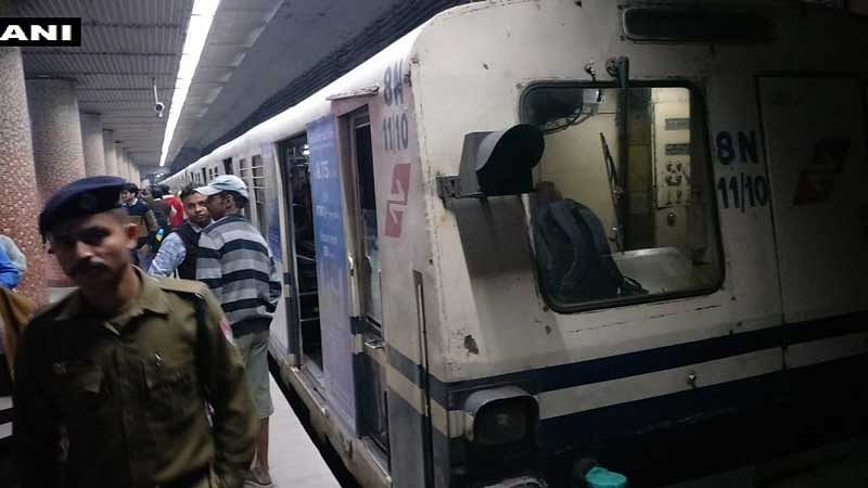 The incident resulted in Metro Services being disrupted for several hours. (Image: ANI/Twitter)