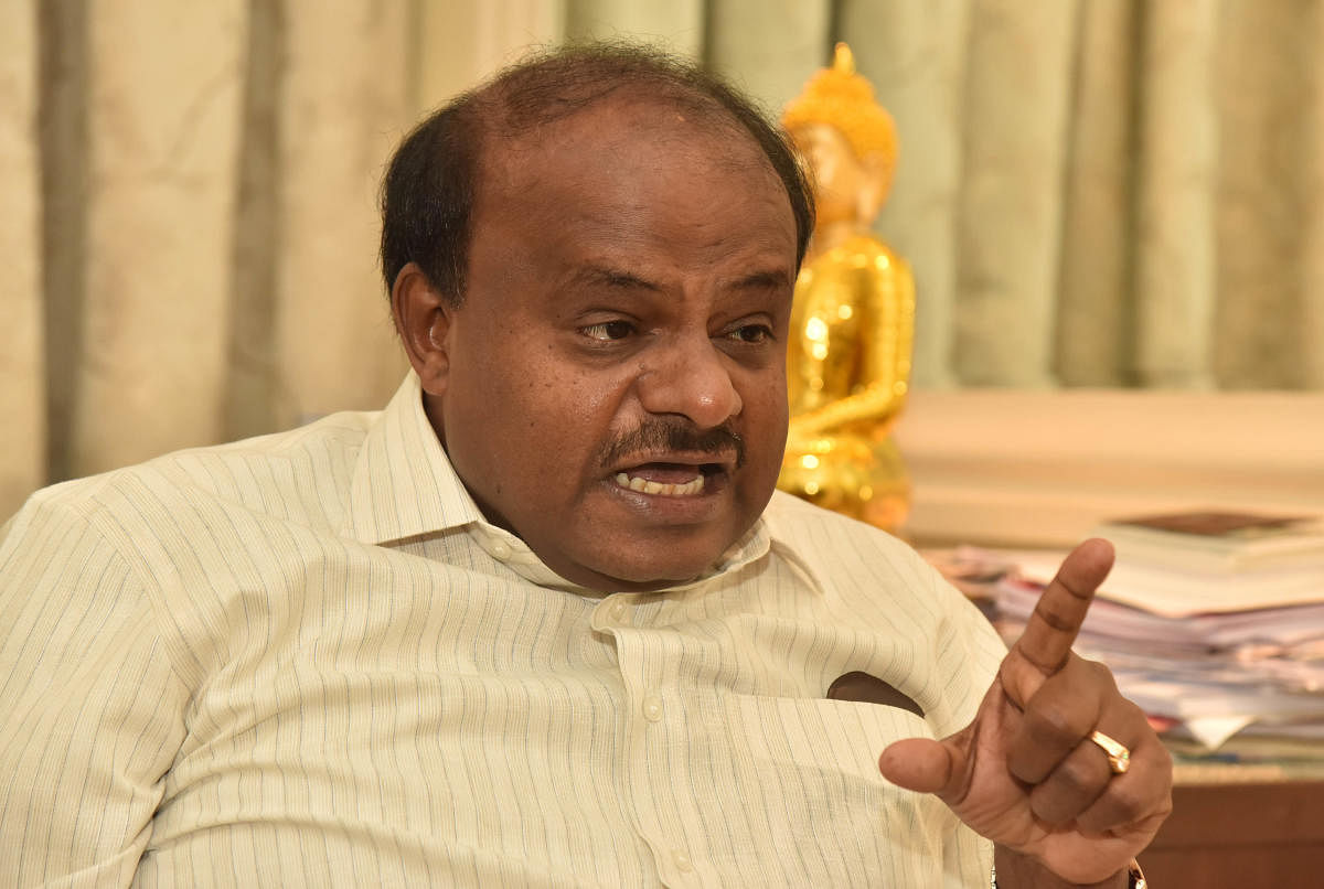 "I will discuss with Finance Department officials on how the state can provide relief from rising fuel prices," Kumaraswamy told reporters in New Delhi. (DH File Photo)