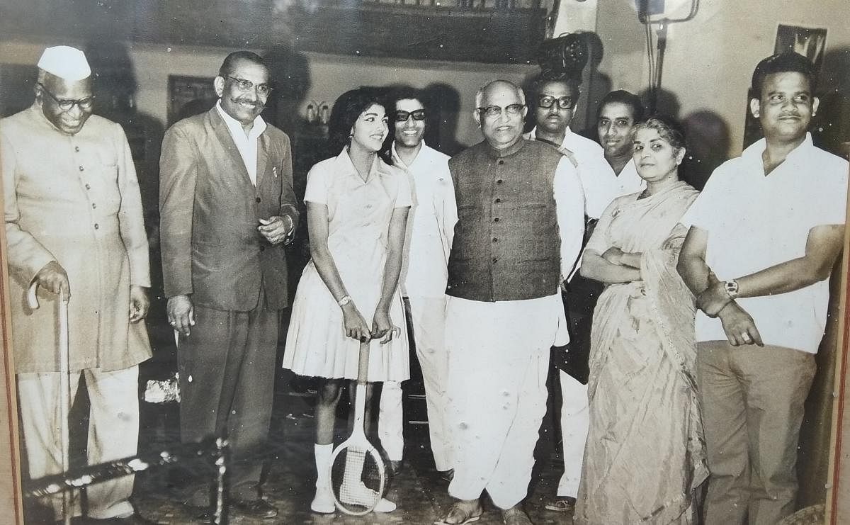 from the albums T S Karibasavaiah (2nd from left) with S Nijalingappa (in Nehru jacket) and others at Kanteerava Studios, Bengaluru.