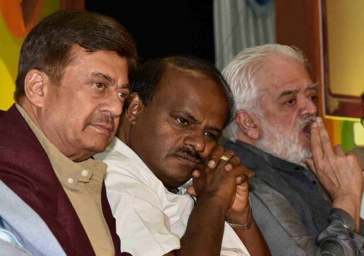 Chief Minister H D Kumaraswamy, Sandalwood’s versatile actor, Anant Nag and Bollywood filmmaker Rahul Rawail at the inauguration of the 11th Bengaluru International Film Festival (BIFFes) in the city on Thursday. (DH Photo/MANJUNATH M S)