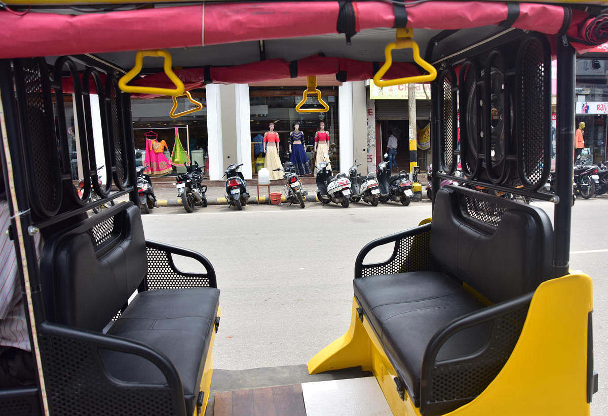 A trip on the e-rickshaws will cost Rs 5. (DH File Photo)