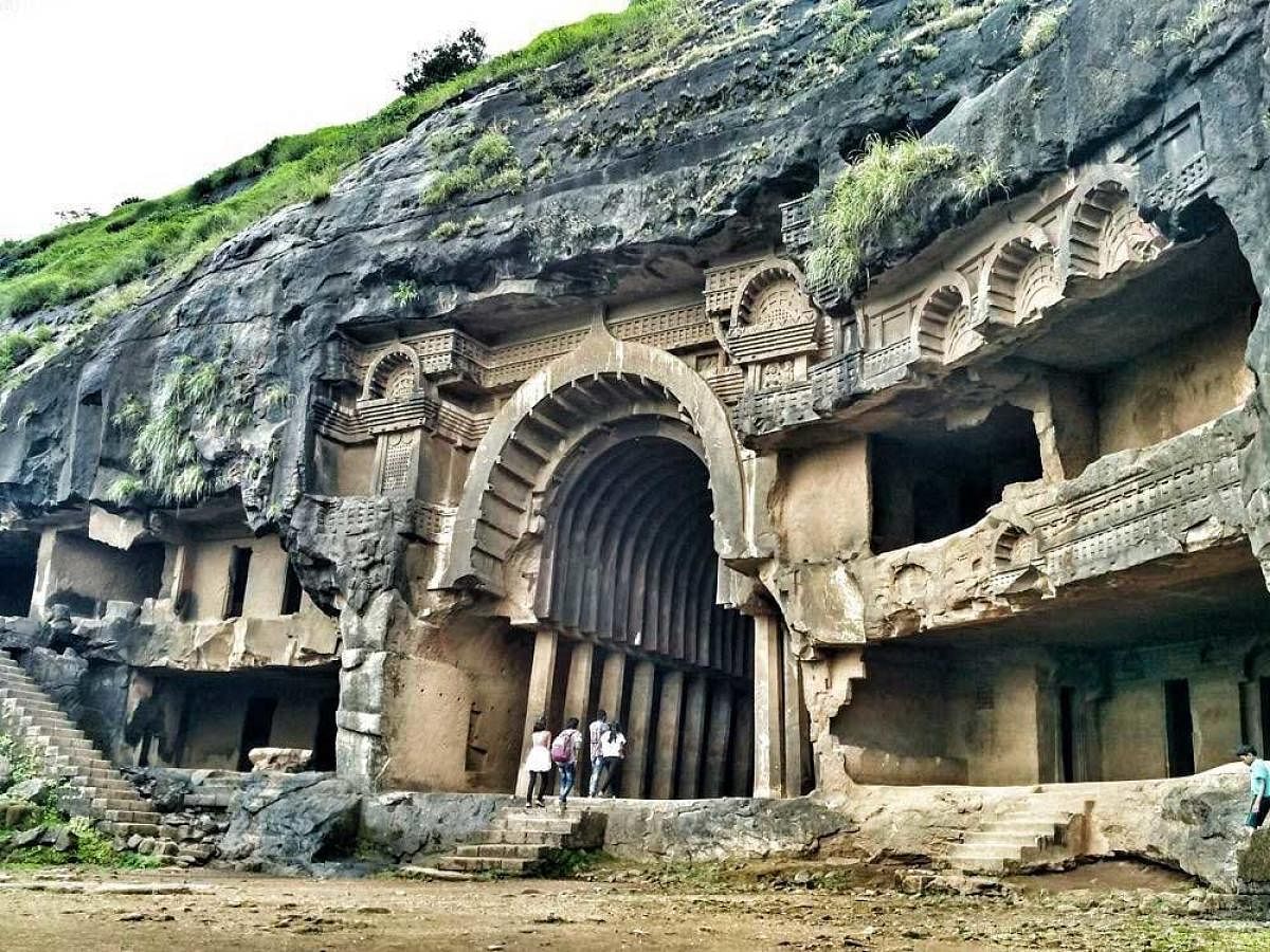 Bhaja caves. Image courtesy Twitter/PuneGenIn