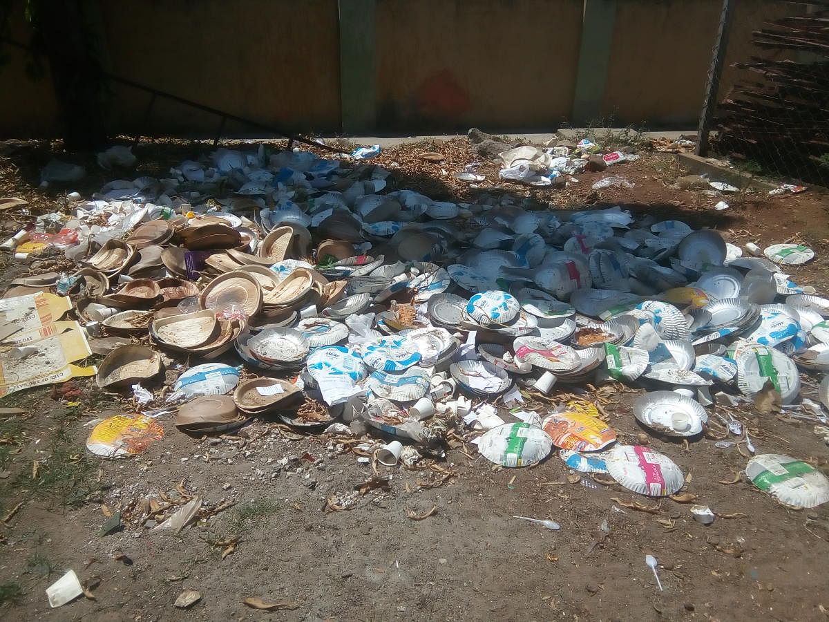 A heap of garbage on the premises of Kuvempu Kalamandira in Chikkamagaluru.