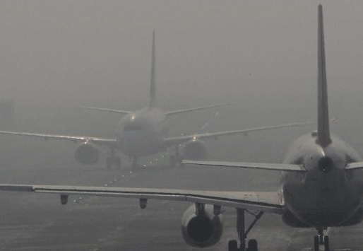 Fog hits 57 flights at KIA, 100 in Delhi airport