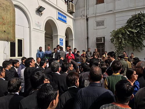 A scuffle broke out before the court took up the hearing, as some men, said to be lawyers, entered the court room and allegedly started pushing out students and teachers, mostly from JNU, and media persons, asking them to leave the premises. Image courtesy: Twitter