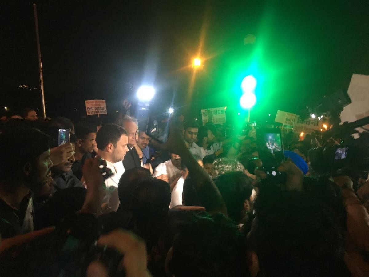 Rahul Gandhi at a midnight vigil near India Gate against Unnao and Kathua rapes.Pic credit: AICC