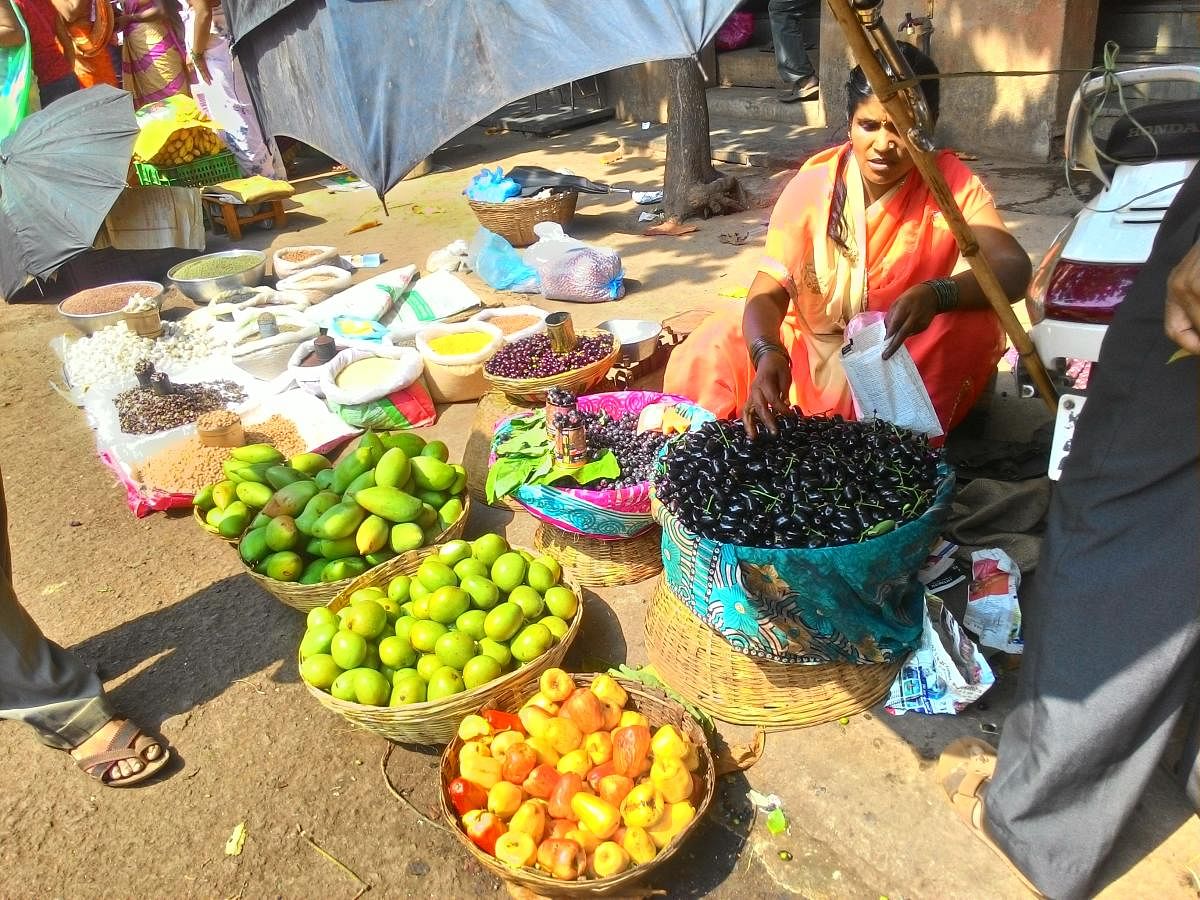A fruit vendor selling some of Belagavi's summer favourites. Photo by author