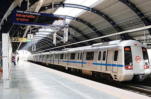 Woman loses legs in suicide attempt at Delhi Metro station