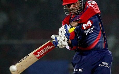 Struggling batsman Virender Sehwag, who has not been retained by his IPL franchisee, is hoping that Delhi Daredevils will get him back in the side when the players' auction take places next month. PTI File Photo.
