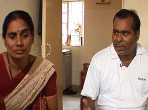 The parents of the 23-year-old girl, who was brutally gang raped in a moving bus in Delhi in 2012, today made an impassioned appeal to rape victims asking them not to remain silent and should not hesitate to fight. TV grab