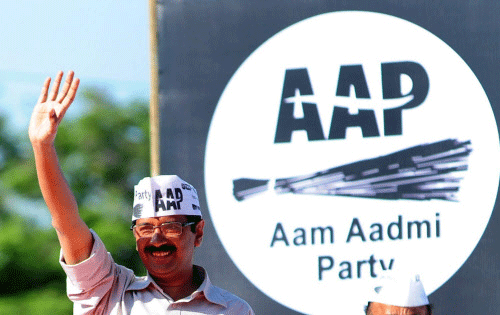 The Aam Aadmi Party's (AAP) hope to make a dent in the vote-bank of mainstream political parties in Uttar Pradesh appears to have suffered a serious setback, with several party candidates choosing to abandon the electoral battlefield midway citing one reason or the other. DH photo