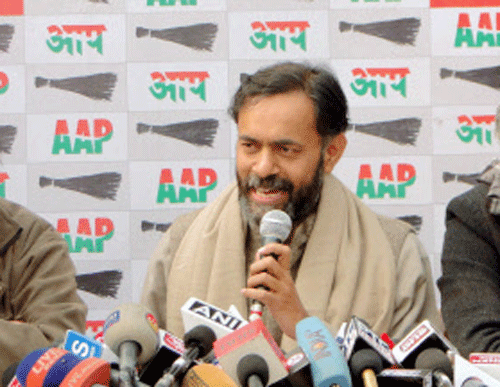 The Aam Aadmi Party (AAP) on Friday appeared divided with senior leader Yogendra Yadav attacking Arvind Kejriwal, while the party initiated moves to bring back Shazia Ilmi. PTI file photo