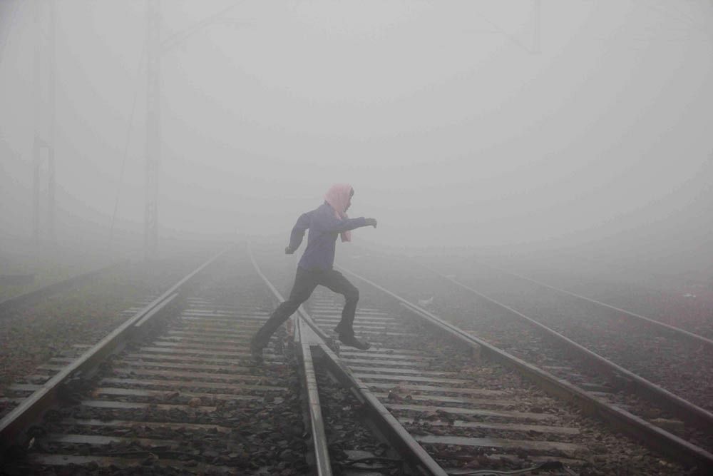 Foggy conditions delayed 51 Delhi-bound trains on Friday. Another 13 trains were rescheduled due to the Delhi weather conditions. Photo: PTI
