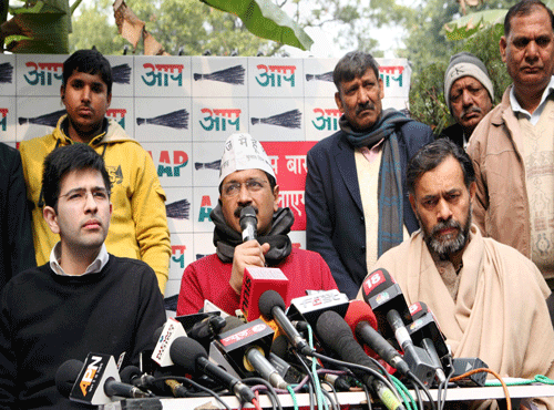 The Aam Aadmi Party (AAP) Saturday released its manifesto for the Feb 7 Delhi assembly elections, focusing on full statehood, women's safety and reducing electricity tariff.