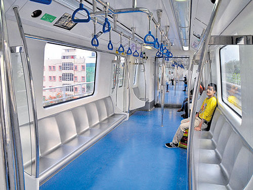 There is barely any crowd to ride the Metro on the Mysuru-Magadi Road stretch. DH&#8200;photo