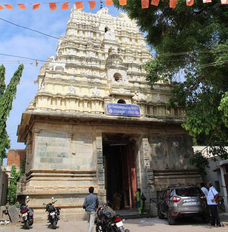 Rare blend Veeranarayana Temple, Gadag. Photo by author
