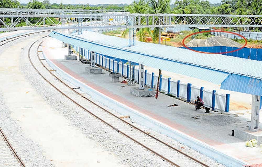 The doubling work was dragged for years due to various reasons, including the need to shift Tipu armoury (circled) near Srirangapatna. DH FILE PHOTO