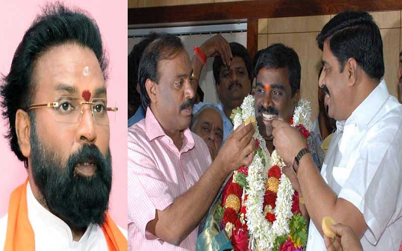 The BJP had given in charge of the elections to Sriramulu, while the former minister and mining baron G Janardhana Reddy, who once dominated the district, operated from behind the screen. (DH Photo)