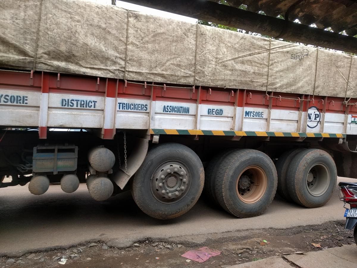 A heavy vehicle travelling on Kalasa-Kudremukh Road.