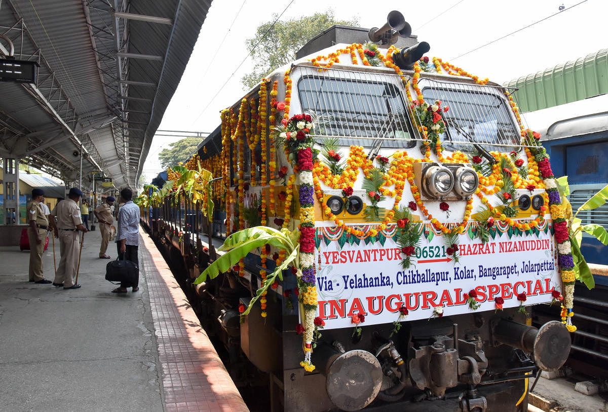 Newly inaugurated Train . No. 06521, Yesvantpur-Hazrat Nizamuddin Express Special (via Kolar, Chikballapur and Bangarpet) at Yesvantpur Railway Station, in Bengaluru on Tuesday. Photo / B H Shivakumar