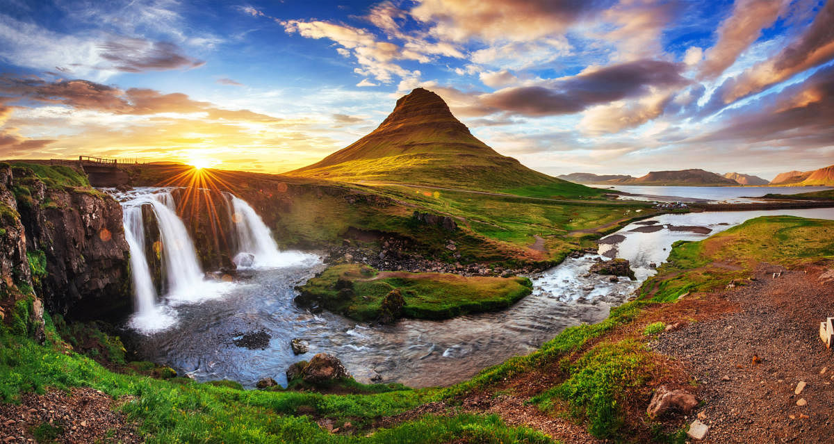 A picturesque sunset at Kirkjufell Mountain, Iceland