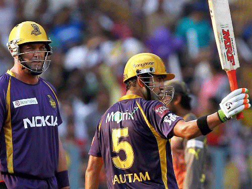 The erratic Kolkata Knight Riders will look to challenge the seemingly unstoppable force of table-toppers Kings XI Punjab when the two sides clash in an IPL match here on Sunday. PTI file photo