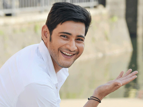 Superstar Mahesh Babu, who is against going shirtless in his films, has once again refused to do it for his tentatively titled Telugu movie "Srimanthudu" despite being requested by the director. DH File Photo