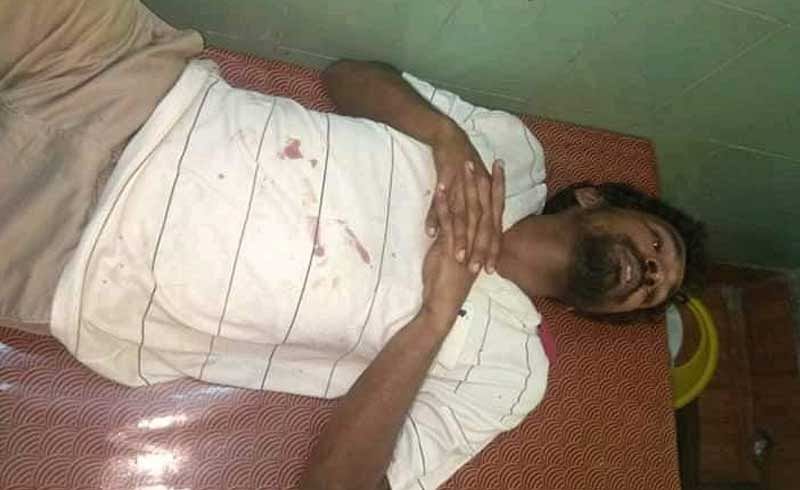 Julius Nikithas Saniyo Manomi were attacked at Kuttiady as they were going to a hospital in a car to visit a patient.
