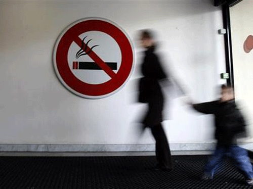 Kannur district has emerged top in the state in enforcing the tobacco control law by fining maximum number of persons last year. File Photo: Reuters. For representation purpose