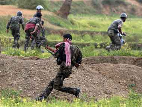 Commandos, Maoists  clash in Wayanad