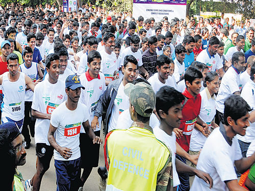 Thousands take part in Run Kerala Run