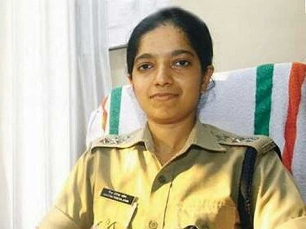 Kerala IPS officer Chaitra Teresa John. (Image  courtesy Twitter)