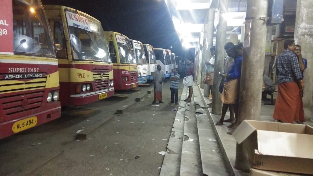 State run KSRTC buses parked at Adoor bus stand in Pathanamthitta district on Wednesday night. KSRTC stopped the services ahead of hartal. DH photo.