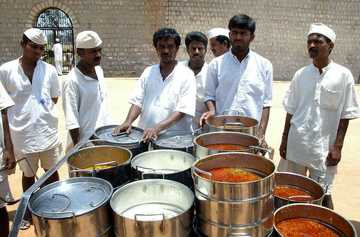 Inmates in Parappana Agrahara.DH REPRESENTATIVE PHOTO