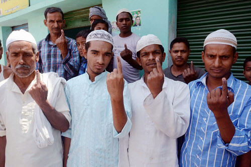 Bihar's seven parliamentary constituencies that vote Thursday have a sizable Muslim population whom candidates are earnestly wooing. PTI photo
