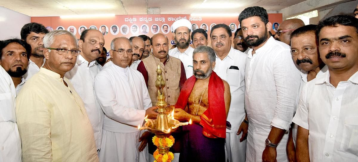 Religious priests inaugurate the Congress election office at Bendoorwell in Mangaluru on Sunday.
