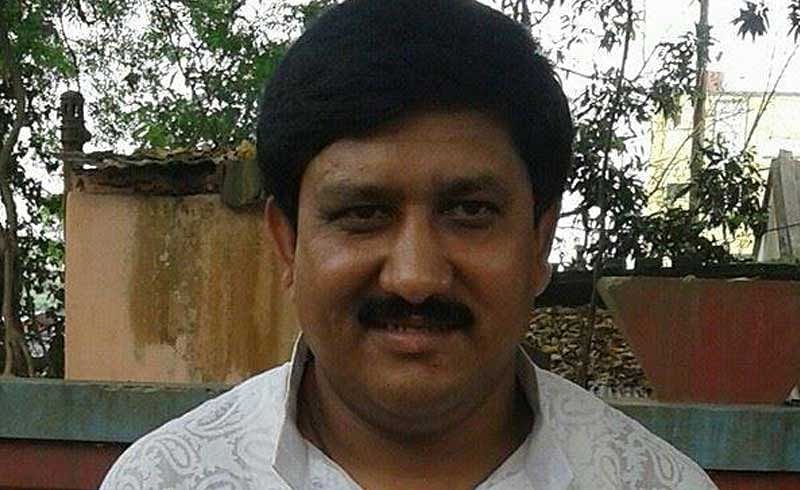 “Satyajit defeated the BJP in 2016 Assembly elections and foiled Roy’s conspiracy against the TMC. Whoever has murdered him has done so with the blessings of Roy. This is a political murder. The BJP and Roy are behind this murder,” said Gourishankar Dutta, TMC district president in Nadia. Image source: Facebook/satyajitbiswas077
