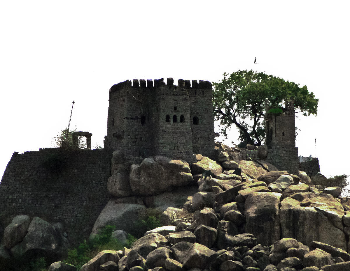 Raichur Fort