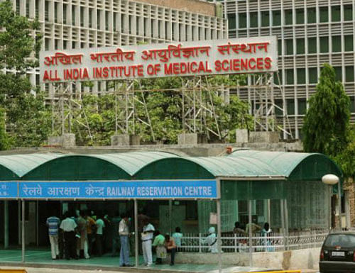 A section of AIIMS doctors today started a signature campaign in support of Sanjiv Chaturvedi who has been removed from the post of Chief Vigilance Officer (CVO) of the premier institute. DH file photo