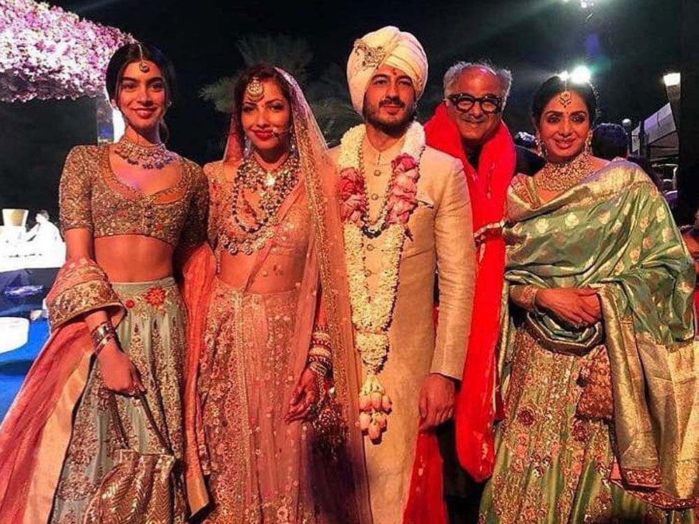 Sridevi was in Dubai to attend the marriage of her nephew Mohit Marwah. She was accompanied by Boney Kapoor and Khushi. Image Courtesy: Twitter