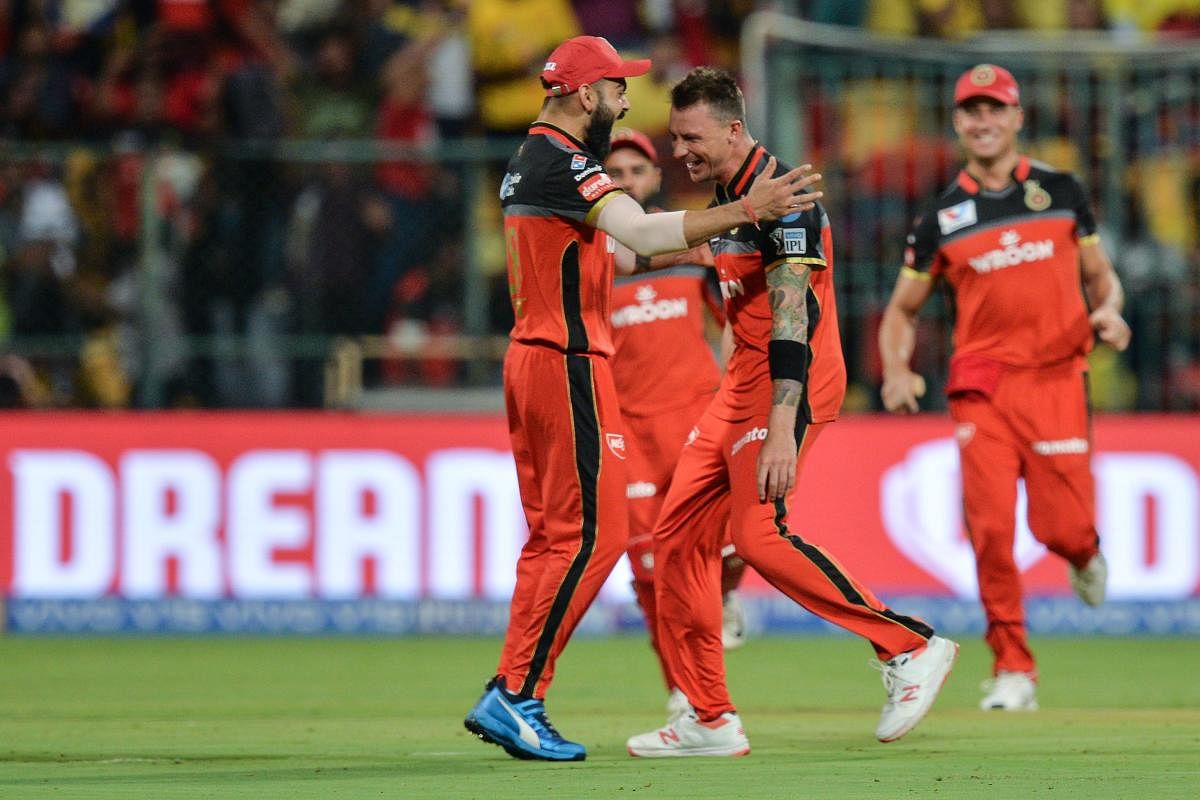 BREATH OF FRESH AIR: Dale Steyn (right) has provided the much-needed teeth to RCB attack. AFP 