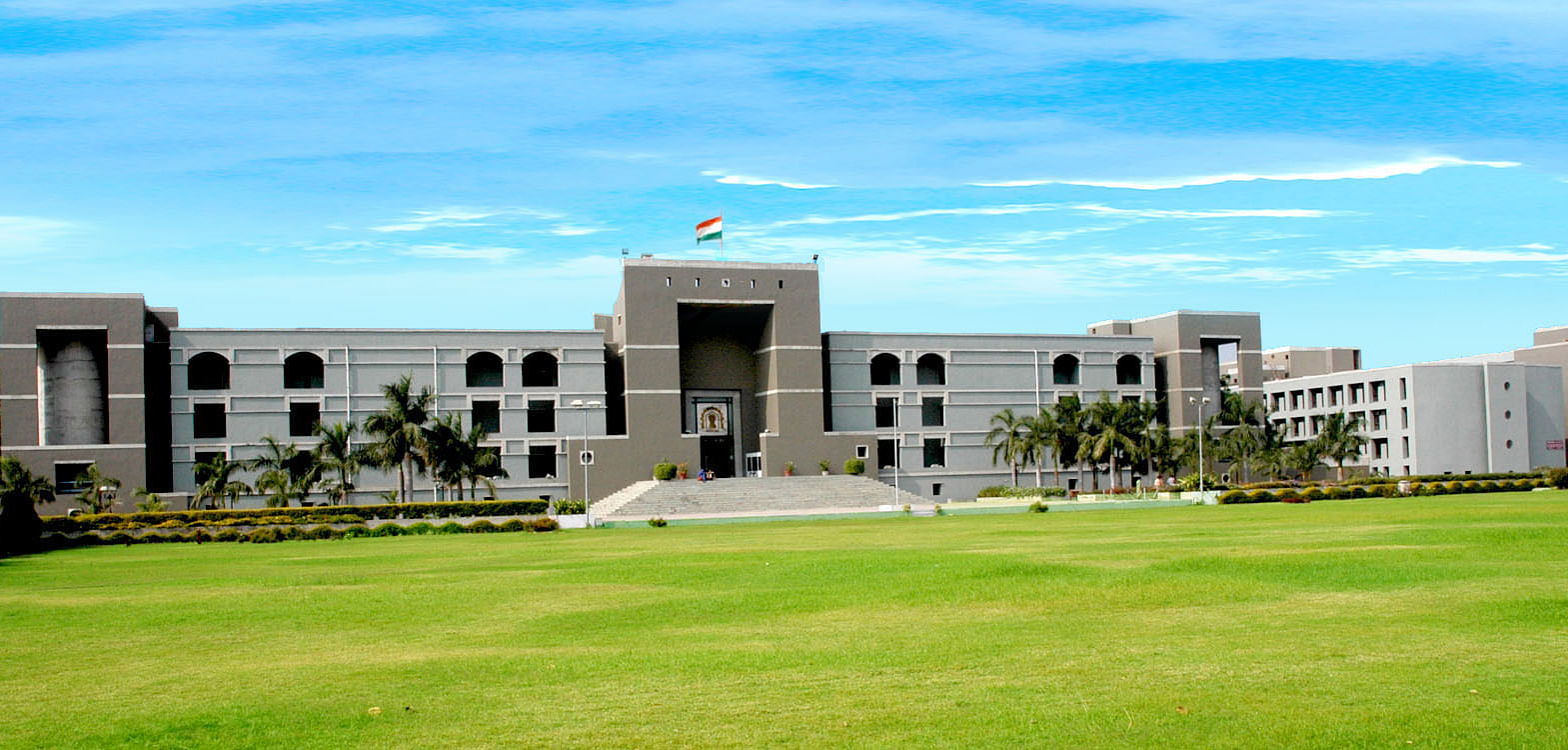  Gujarat High Court. Wiki-Commons. 