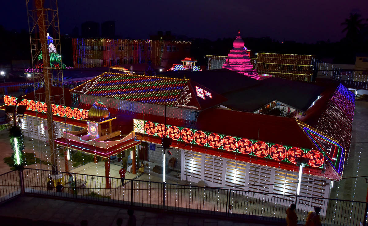 Kadri Sri Manjunatha Temple in Mangaluru is decked up for Brahmakalashotsava celebrations.