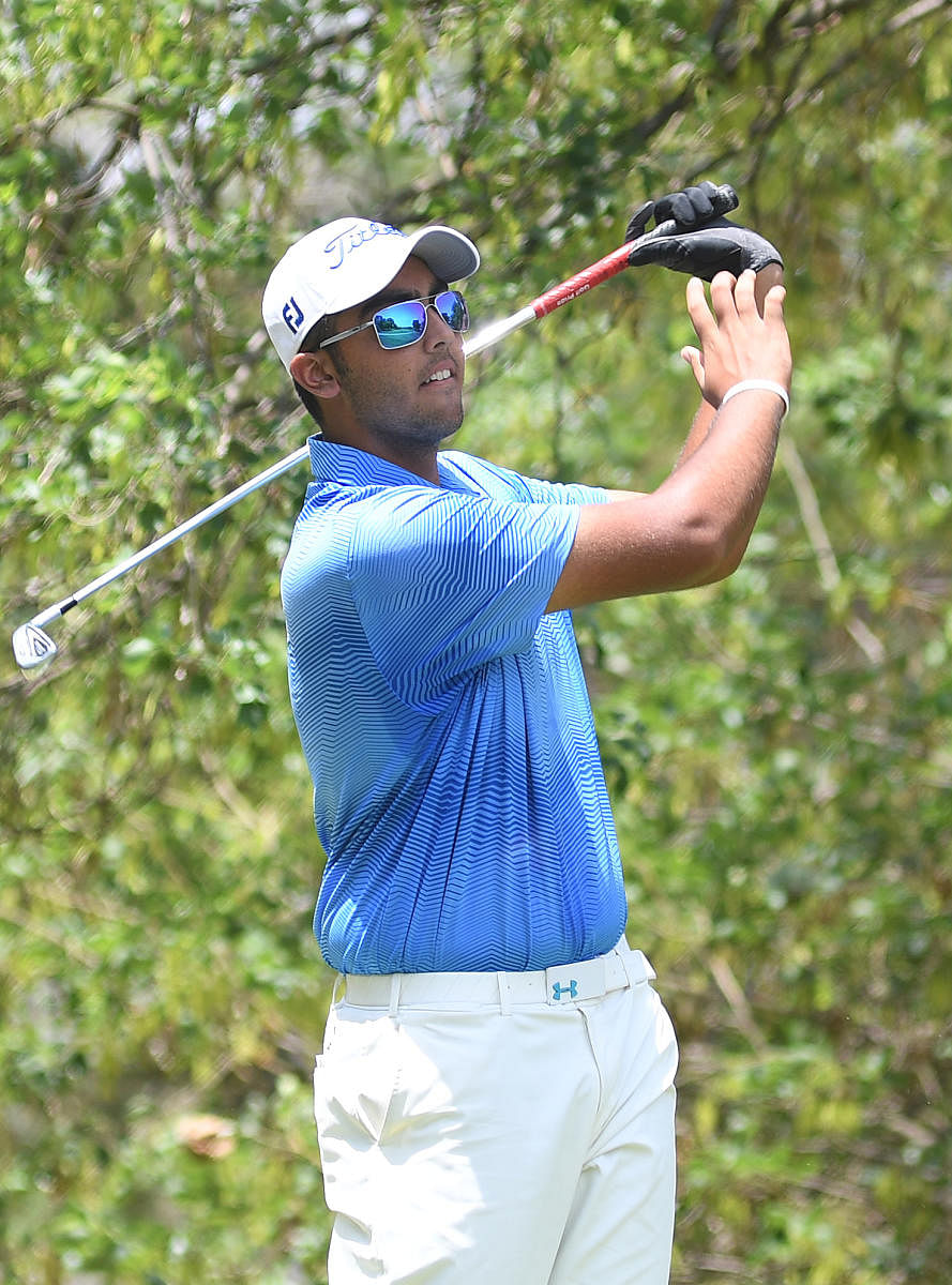 STEADY GOING: Delhi's Harshjeet Sethie tees off in the final round of the IGU Rotary Karnataka Golf Championship on Friday. DH PHOTO