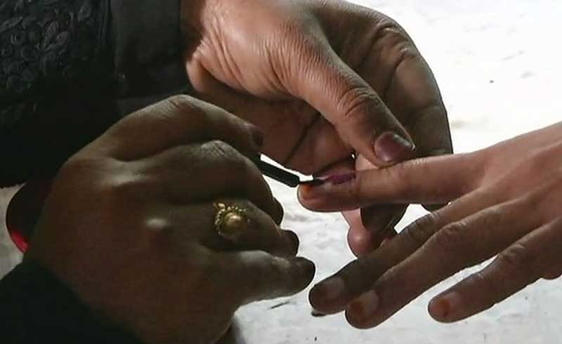 Voting will take place in 14 seats in Uttar Pradesh, 12 in Rajasthan, seven seats each in West Bengal and Madhya Pradesh, five in Bihar and four in Jharkhand. In Jammu and Kashmir, polling will take place in Ladakh constituency and Pulwama and Shopian districts of Anantnag seat. (ANI file photo)