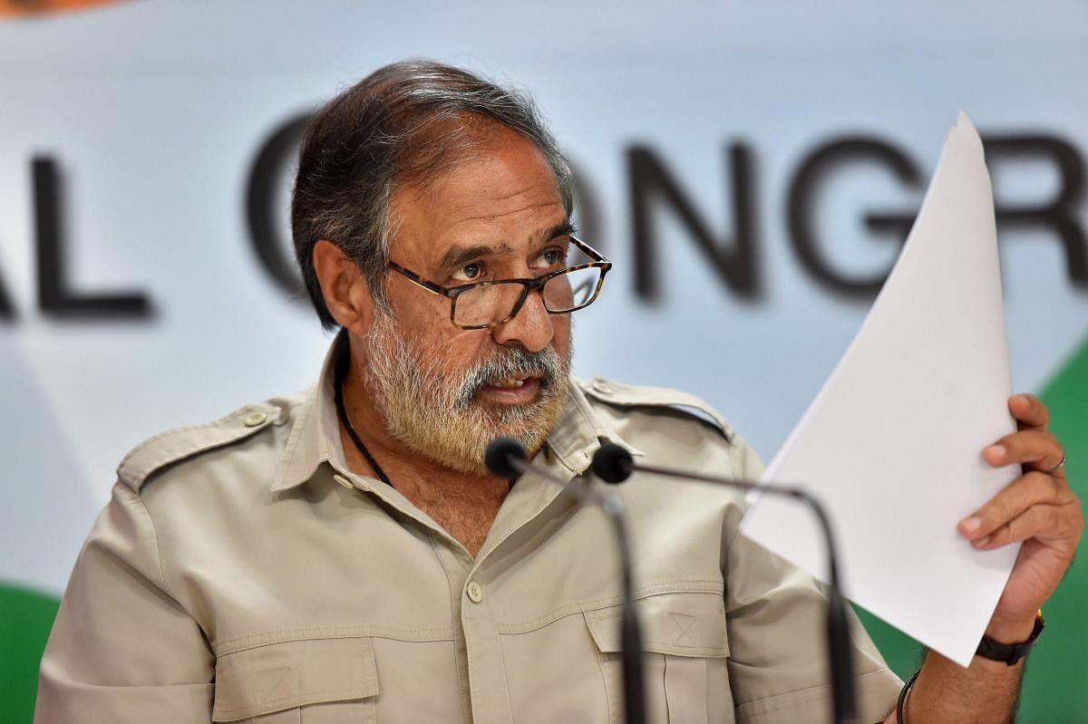 Congress spokesperson Anand Sharma asked the prime minister to come clean on the issue and said the EC should inquire into the contents of the trunk. (PTI File Photo)