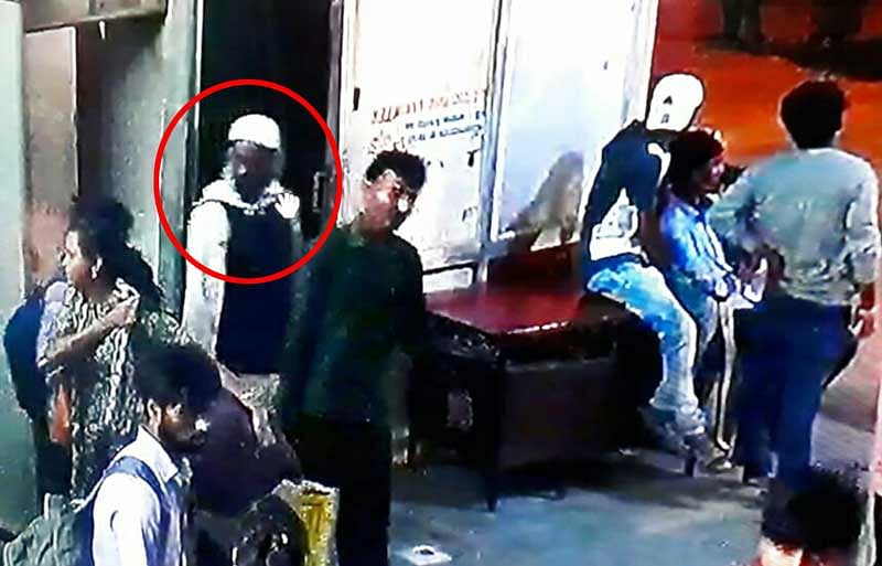 Bangalore Metro Rail Corporation Limited (BMRCL) officials said a passenger while entering the station, ran away when asked to open his bag. (CCTV video screenshot)